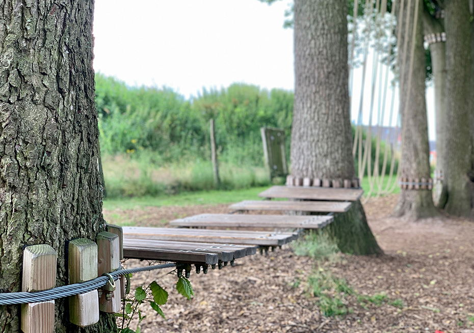 Tiefseilgarten an der Grundschule Ostrhauderfehn